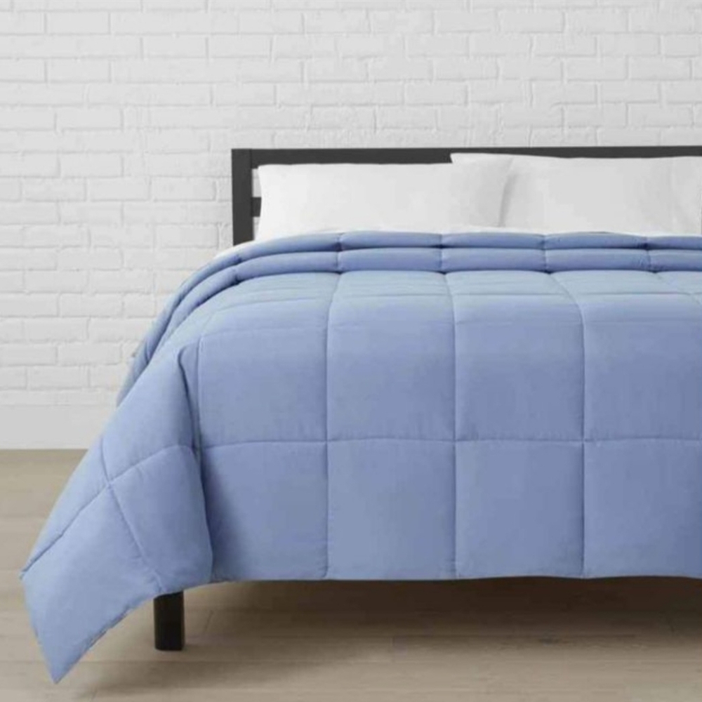 King size microfiber comforter